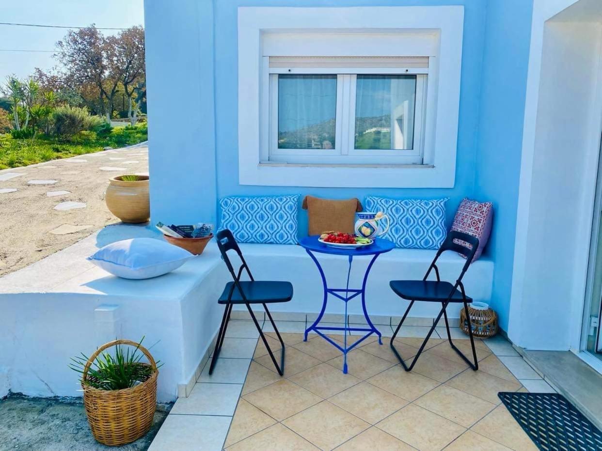 The Blue House Apartment Vromolithos Exterior photo